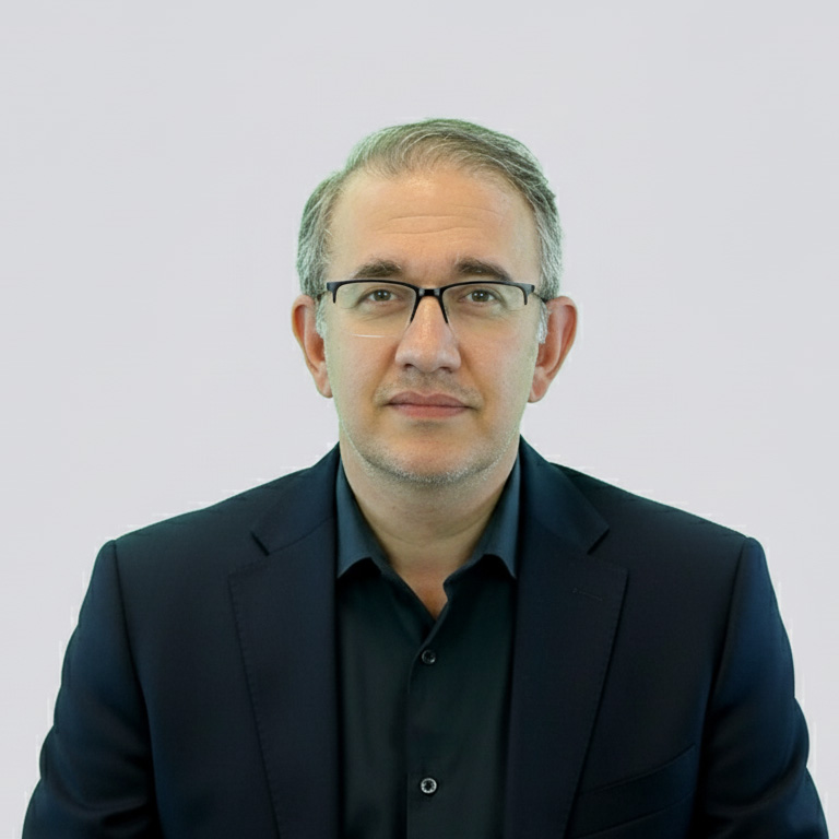 دکتر طوفان جعفری